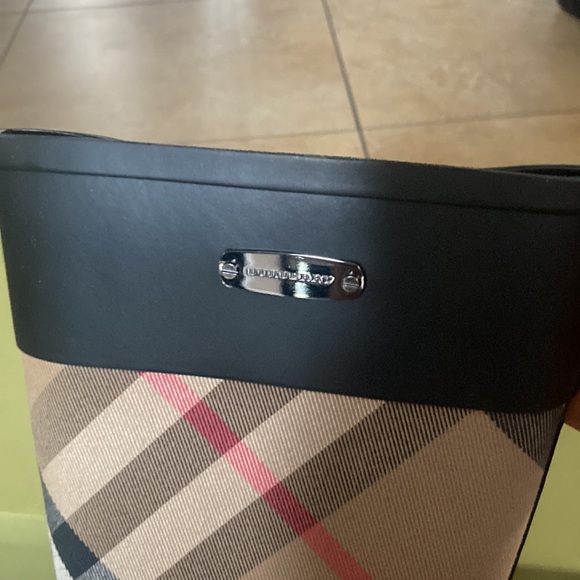 New ♥️ Blueberry rain boot, size 36 - Picture 2 of 6